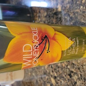 Bath & Body Works Wild Honeysuckle Body Cream